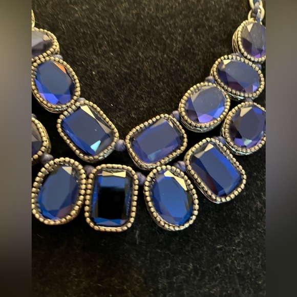 St.Thomas blue sapphire & silver beaded necklace may have matching elastic ring - Picture 3 of 9